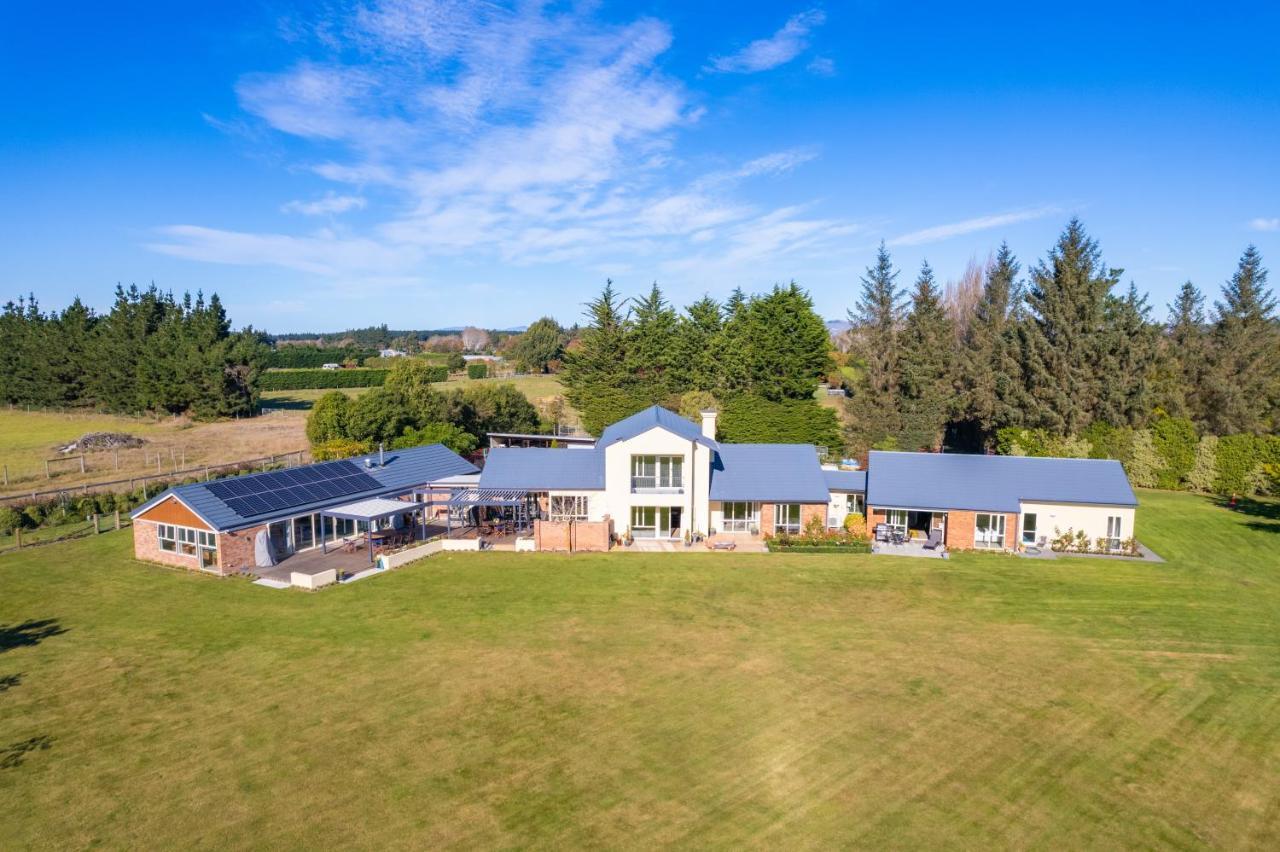 The Meadows Villa Christchurch Exterior foto