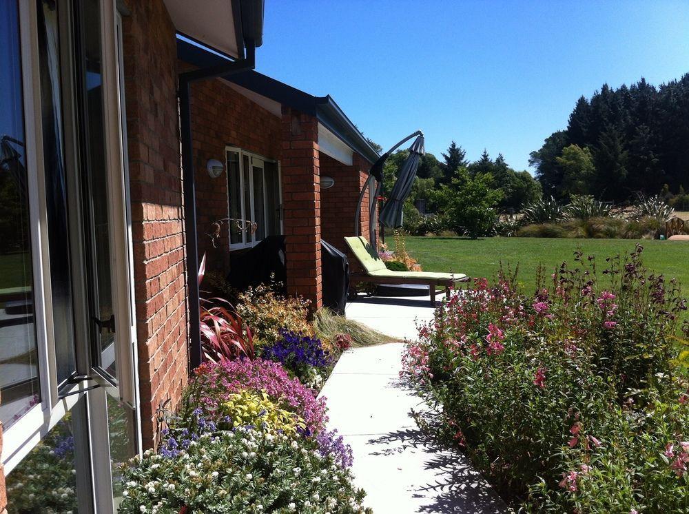 The Meadows Villa Christchurch Exterior foto